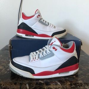 ❌❌❌SOLD❌❌❌Jordan 3 fire red